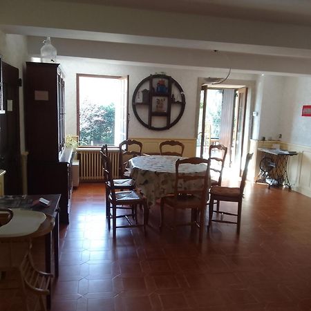 Les Favouilles - Gite & Chambres D Hotes Dauphin 외부 사진