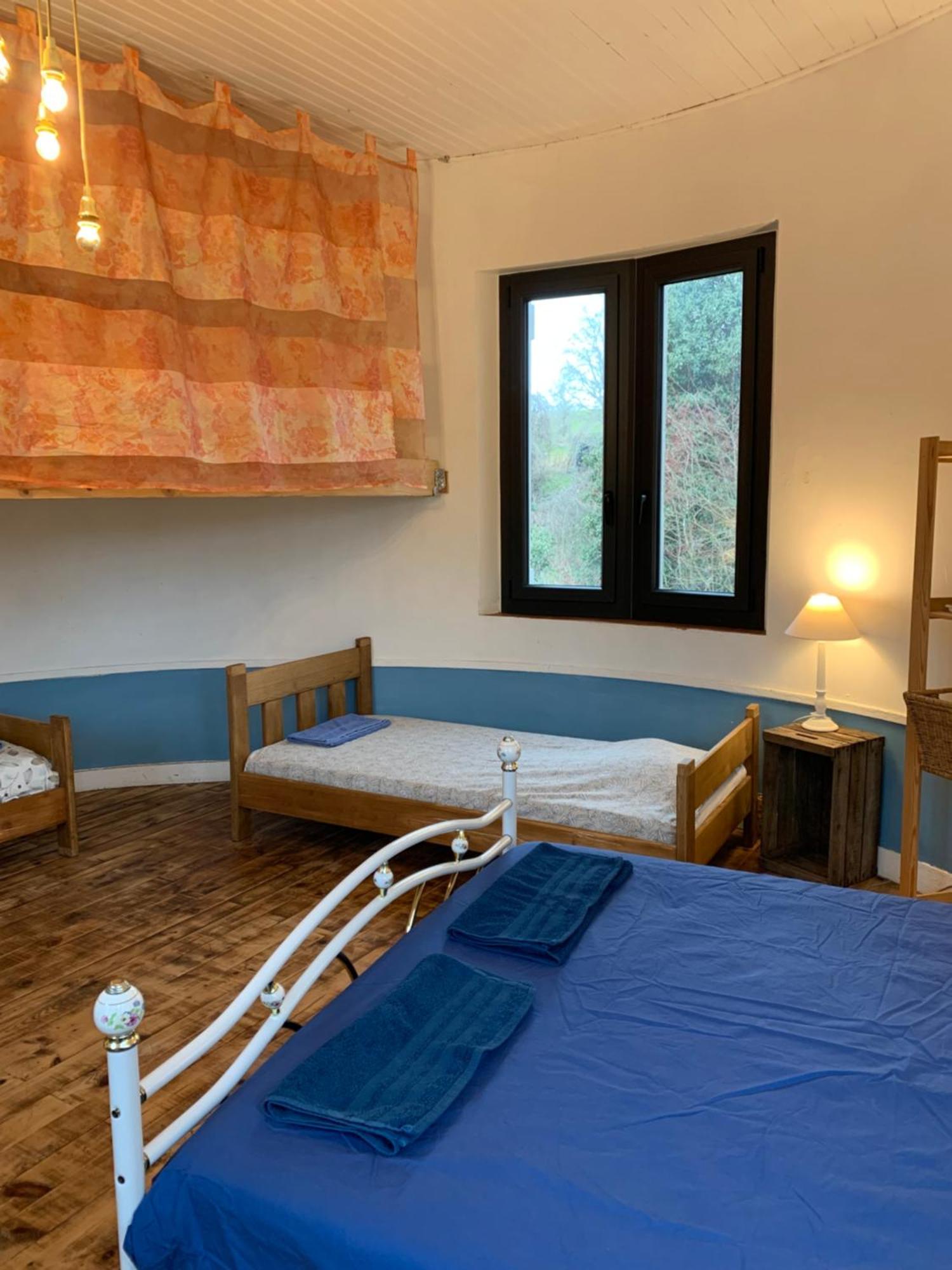 Les Favouilles - Gite & Chambres D Hotes Dauphin 외부 사진