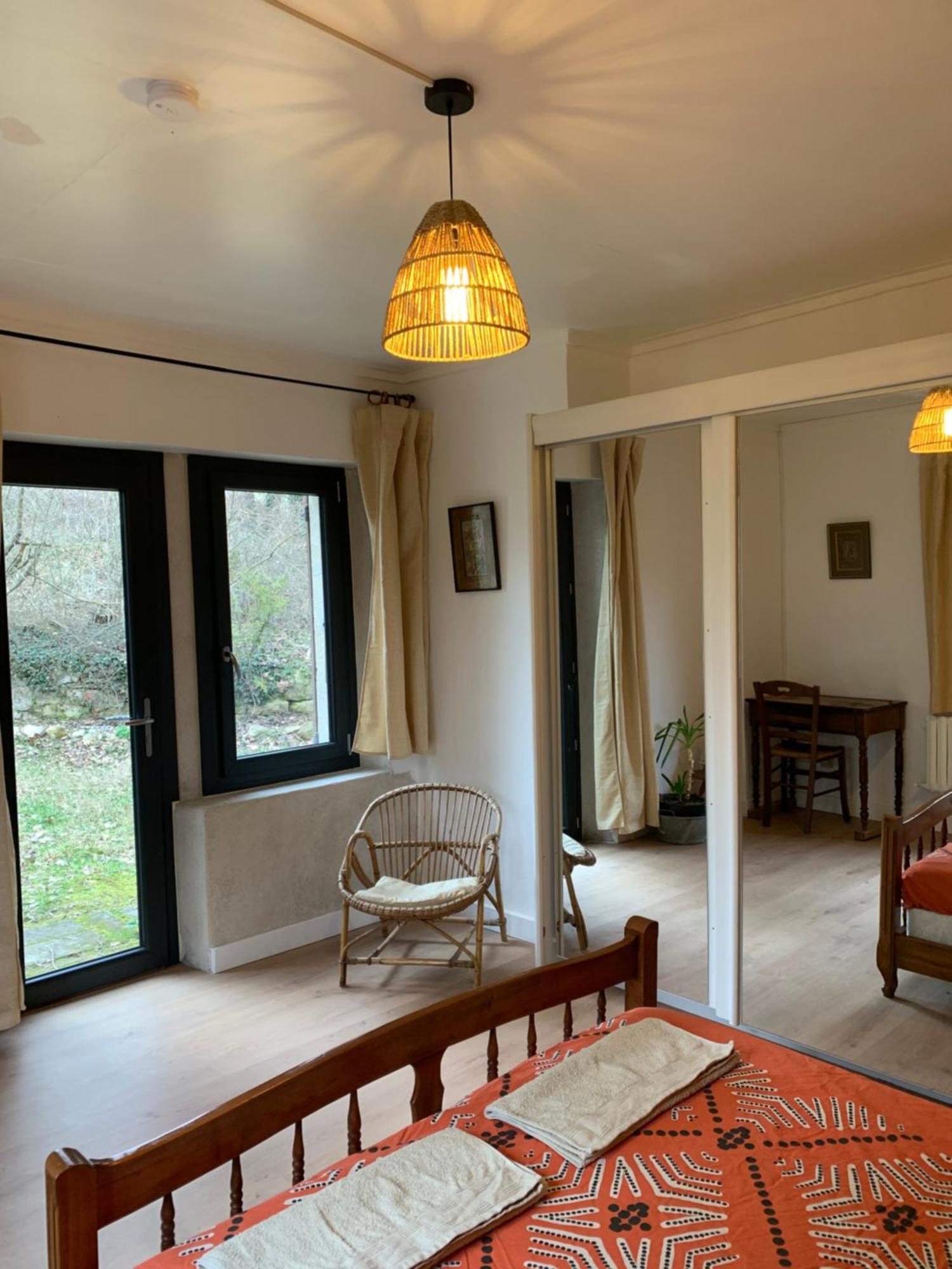 Les Favouilles - Gite & Chambres D Hotes Dauphin 외부 사진